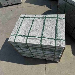 广元 白麻花岗岩石材自然面蘑菇石成品