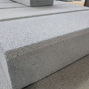 广元 芝麻灰荔枝面路沿石