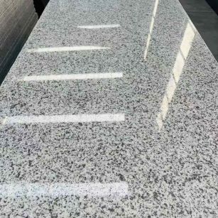 广元 白麻花岗岩光面毛板