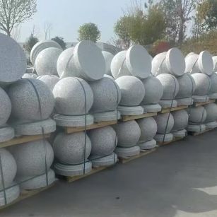 广元 白麻花岗岩石材圆球，石球，挡车球，隔离球，景观石球，风水球等