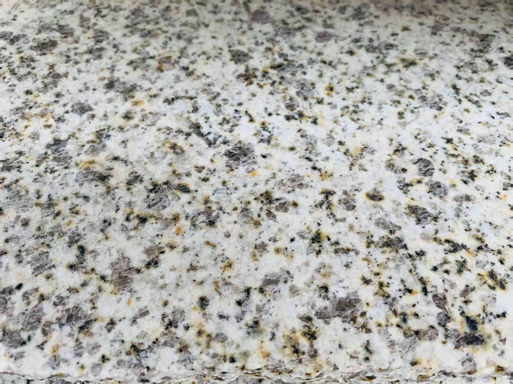 广元 黄金麻花岗岩石材浅黄光面