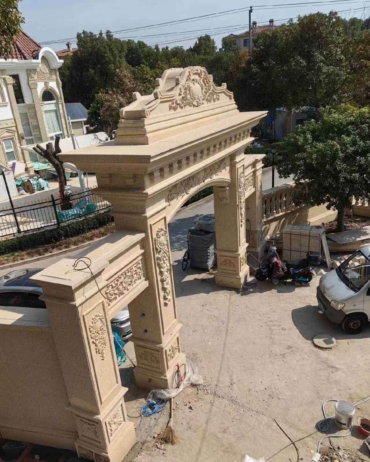 广元 黄金麻荔枝面花岗岩别墅门楼