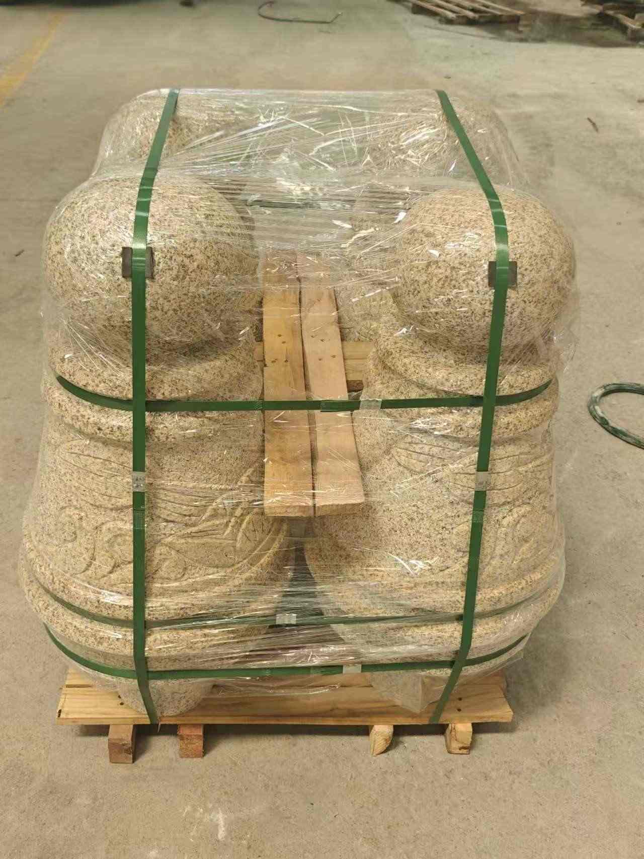 广元 黄金麻异形定制雕花——棒棒糖挡车柱