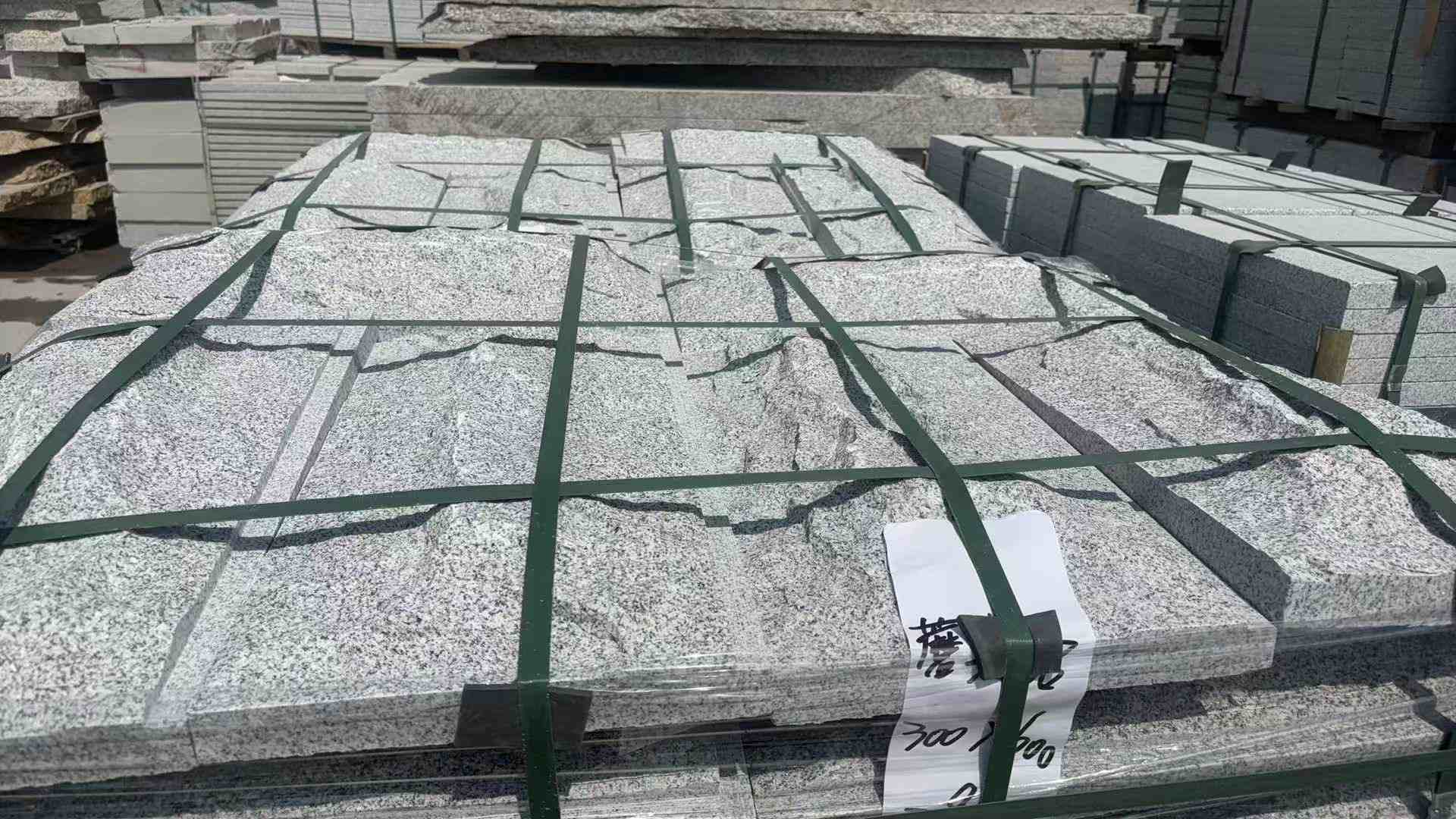 广元 芝麻白蘑菇石成品