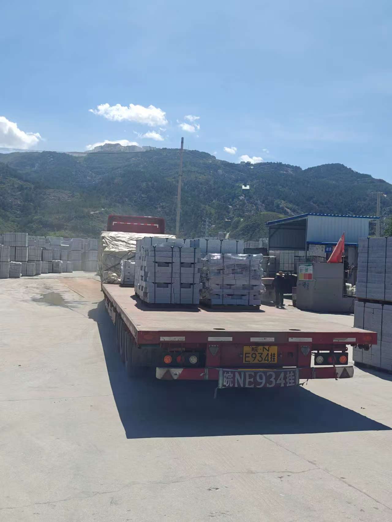 广元 芝麻白仿形路沿石，直形路沿石